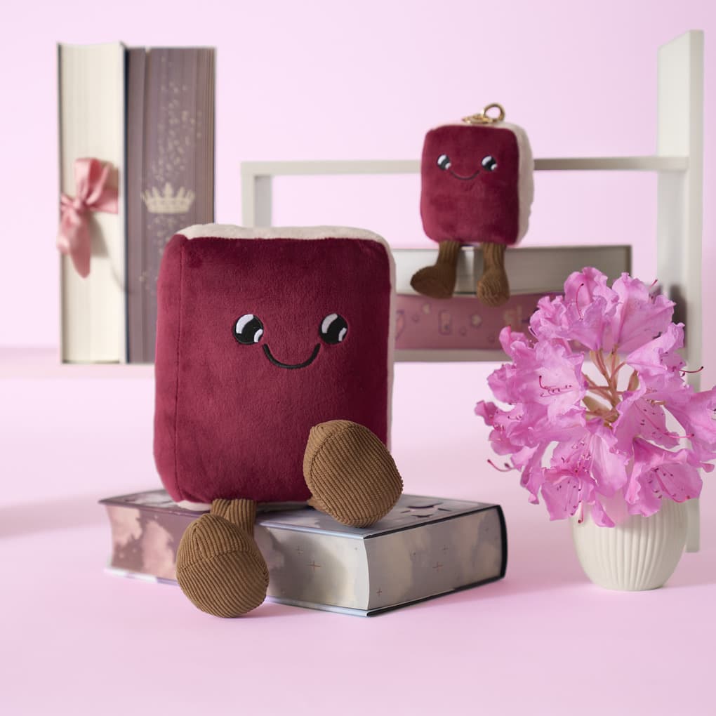 Plushie: BOOKIE Berry
