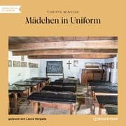 Mädchen in Uniform