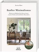 Sanfter Minimalismus. Wohnen am Waldrand mit klaren Linien, warmen Farben und natürlichen Materialie