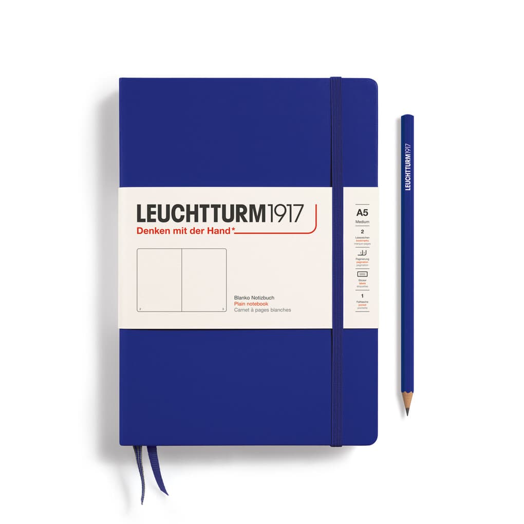Notizbuch Medium (A5), Hardcover, 251 nummerierte Seiten, Ink, blanko