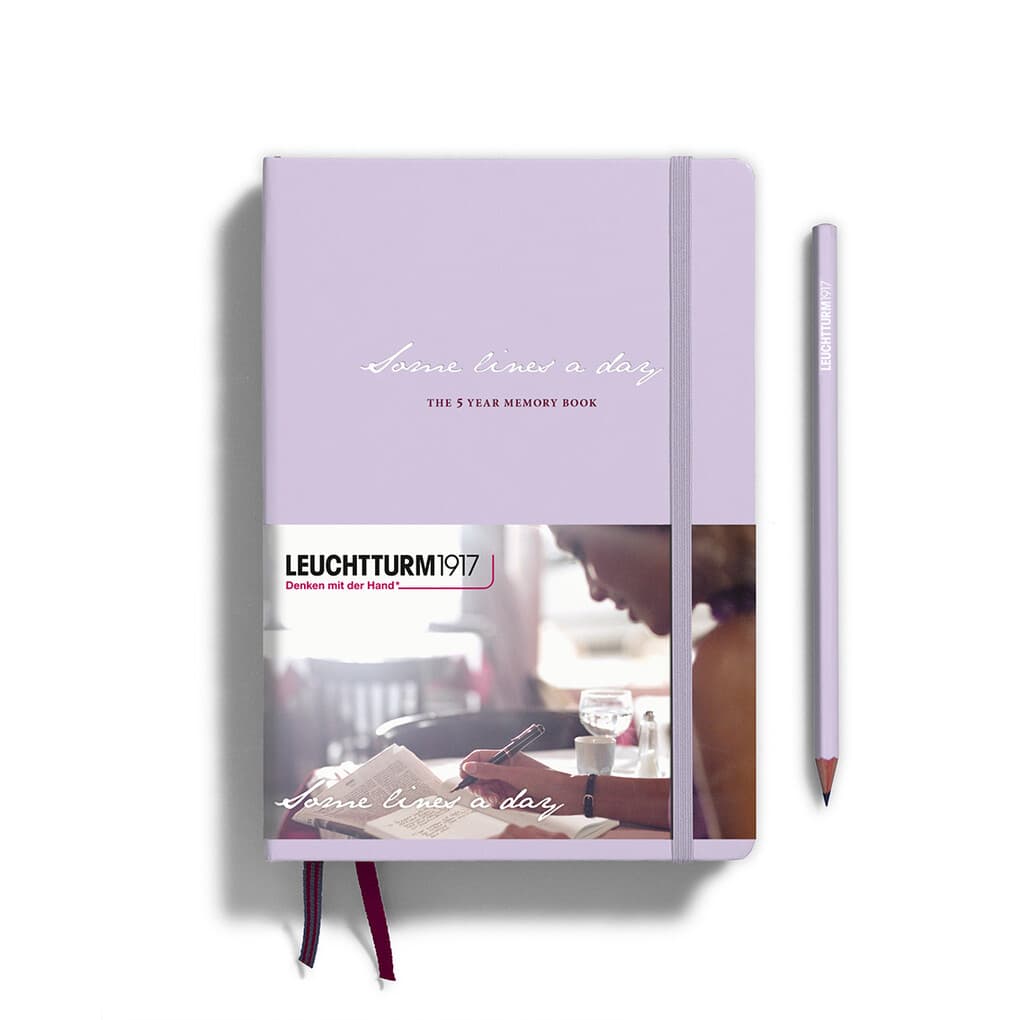 Some lines a day, 5-Jahres-Buch Medium (A5), Lilac