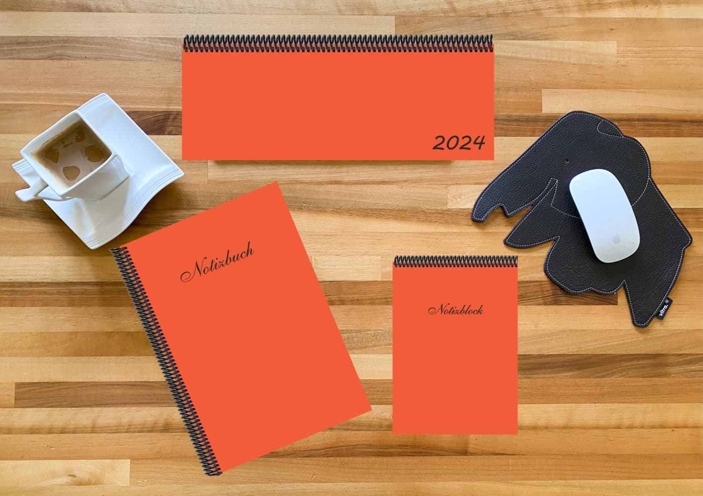 Schreibtisch-Set, m. 1 Kalender, m. 1 Beilage, m. 1 Beilage, 3 Teile