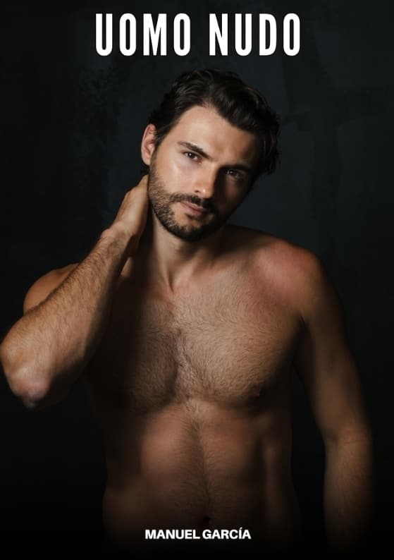 Uomo Nudo