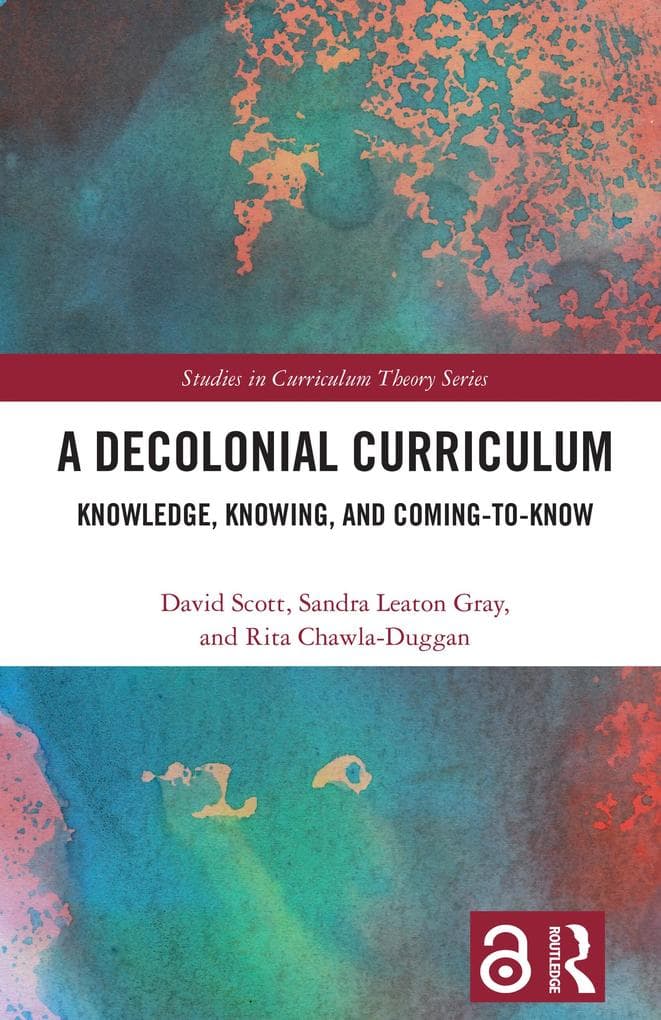 A Decolonial Curriculum