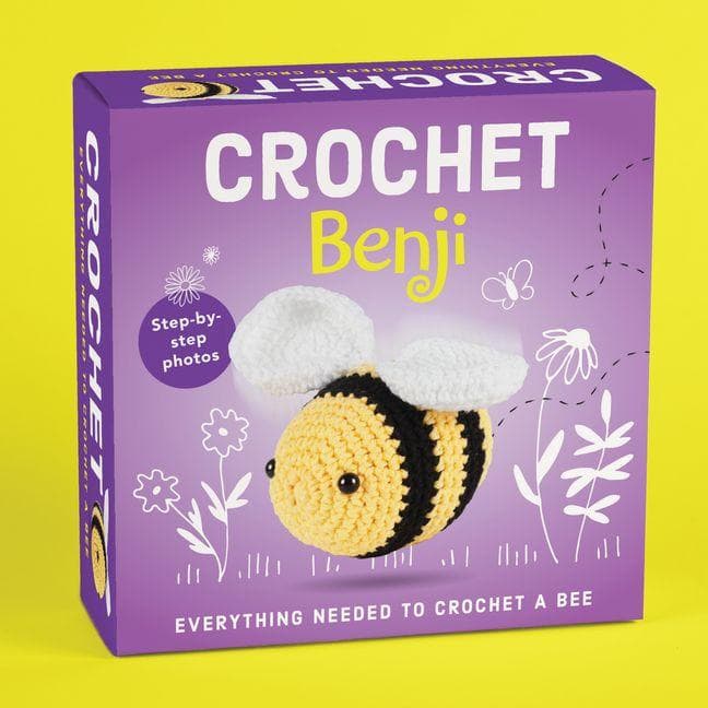 Pil Crochet Kit for Beginners - Benji the Bee Amigurumi - Yarn, Hook, Safety Eyes, Stuffing & Illustrated Booklet Make a Stuffed Bee Craft Gift for Ages 10 and Up - Kids, Teens & Adults