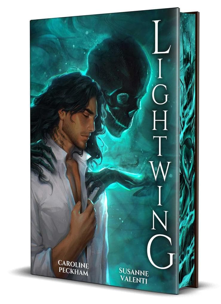 Lightwing (Book 2 in the Crown of Hearts & Chaos Series)