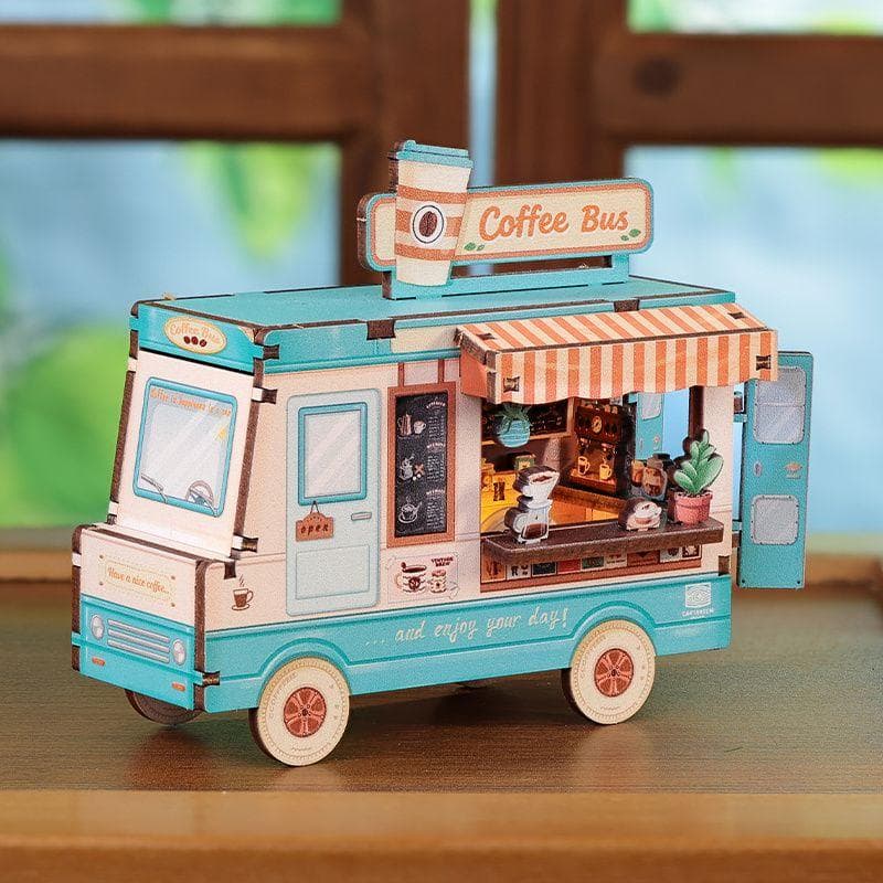 Mini-Booknook Café Bus